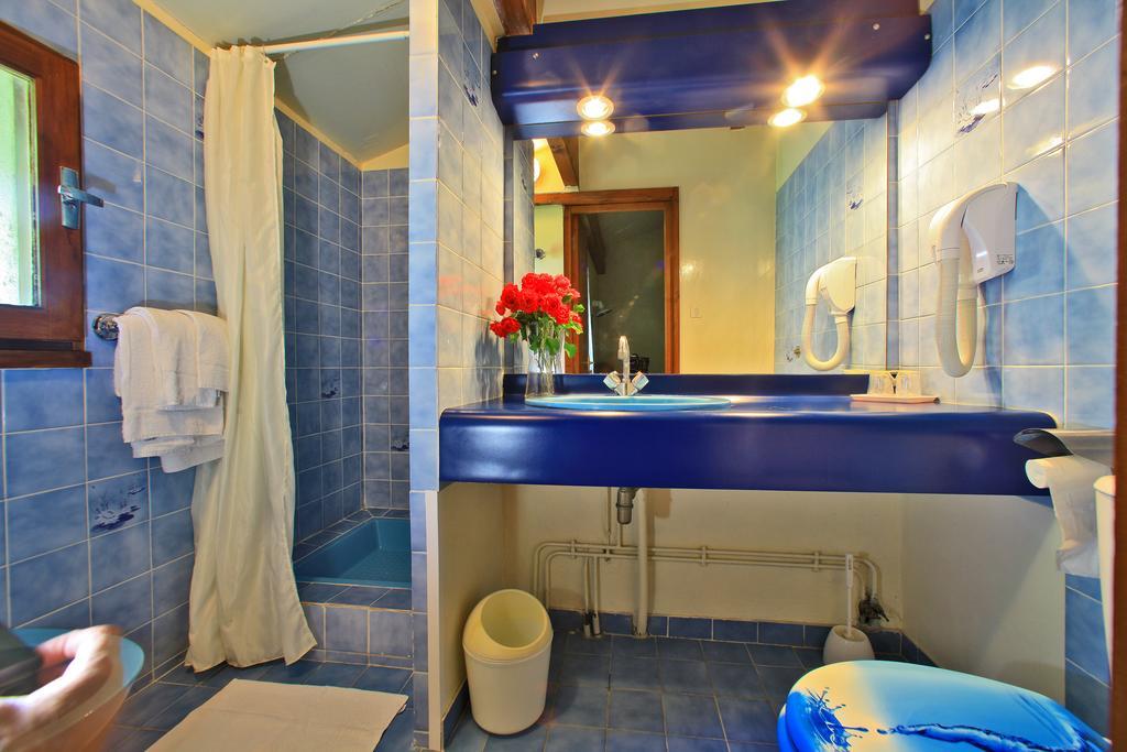 Le Clos Grand Pradines  الغرفة الصورة